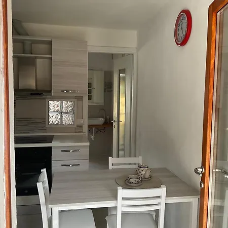 Casa Vacanze Scent Of Roses Verbania Exterior foto