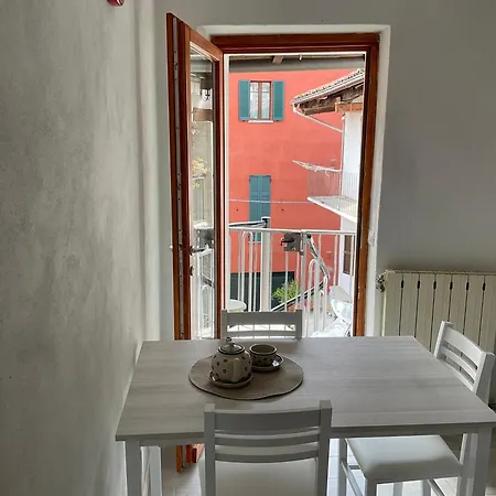 Casa Vacanze Scent Of Roses Verbania Exterior foto